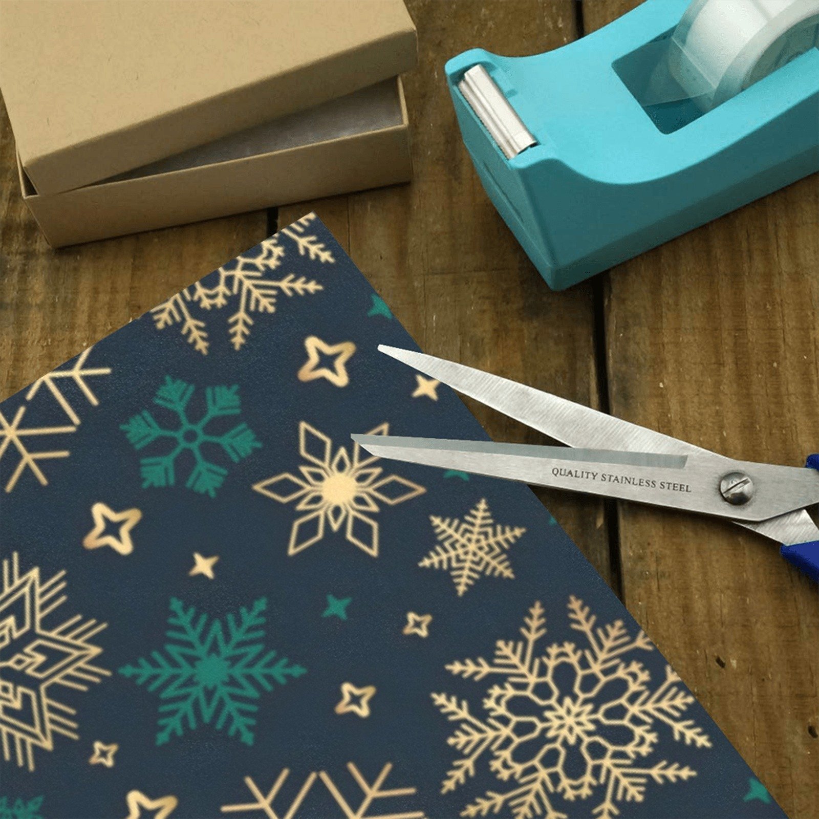 Christmas Wrapping Paper | Holiday Gift Wrap | Green Gold 58" x 23" (1–5 Rolls) - Image 3