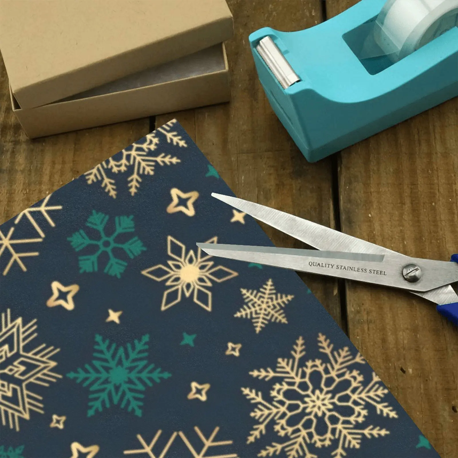 Christmas Wrapping Paper | Holiday Gift Wrap | Green Gold 58" x 23" (1–5 Rolls) - Image 3