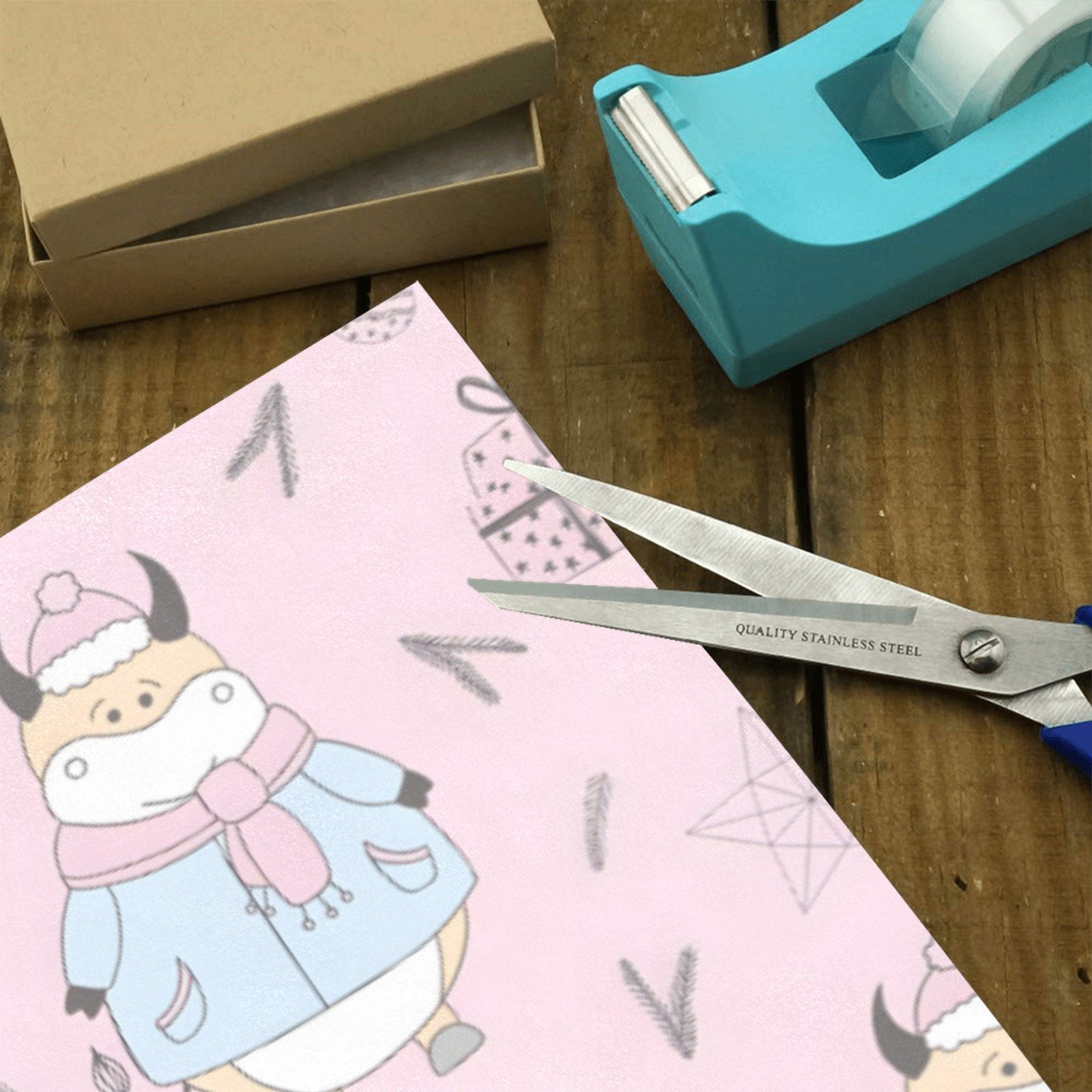 Wrapping
Paper Gift Wrap – Bull Pattern – 1, 2, 3, 4 or 5 Rolls - Image 4